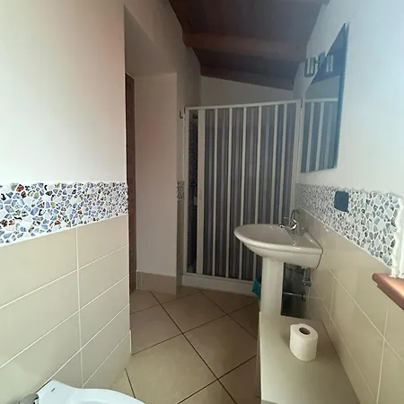 Guest house Mandanici :borgo Marsalini 2.0 Barcellona-Pozzo di Gotto