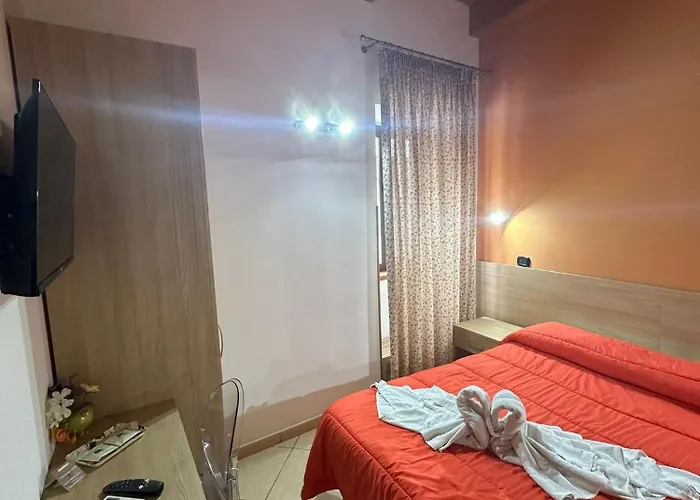 Mandanici :borgo Marsalini 2.0 3* Barcellona-Pozzo di Gotto